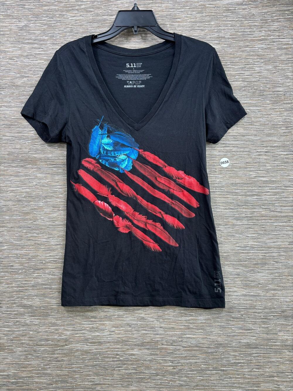 5.11 T-Shirt Youth Girls L Black V-Neck American Flag Feather Graphic Patriotic